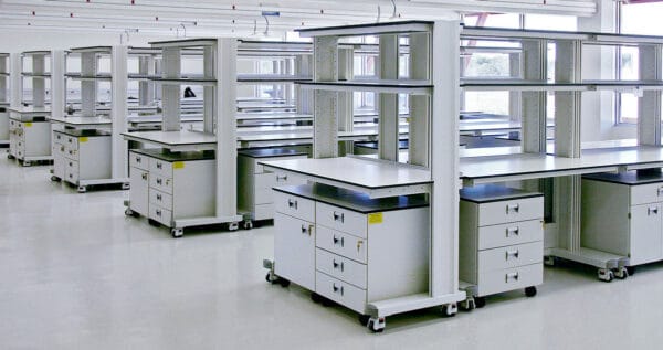 Lab furniture - Image 9