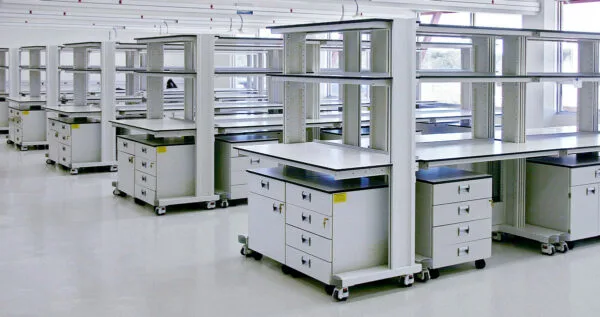 Lab furniture - Image 3